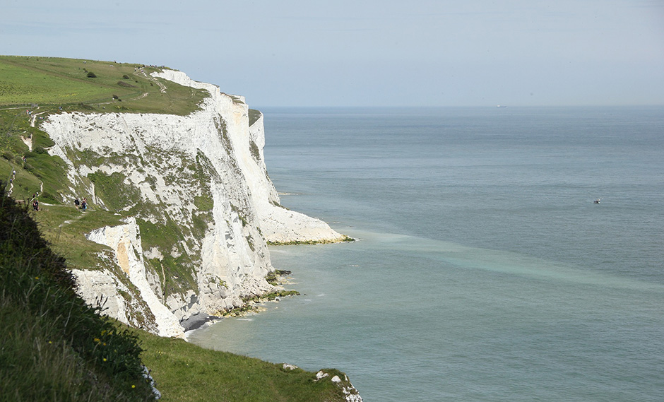 Off the beaten path: 5 beautiful coastal walks in the UK - Mature Times